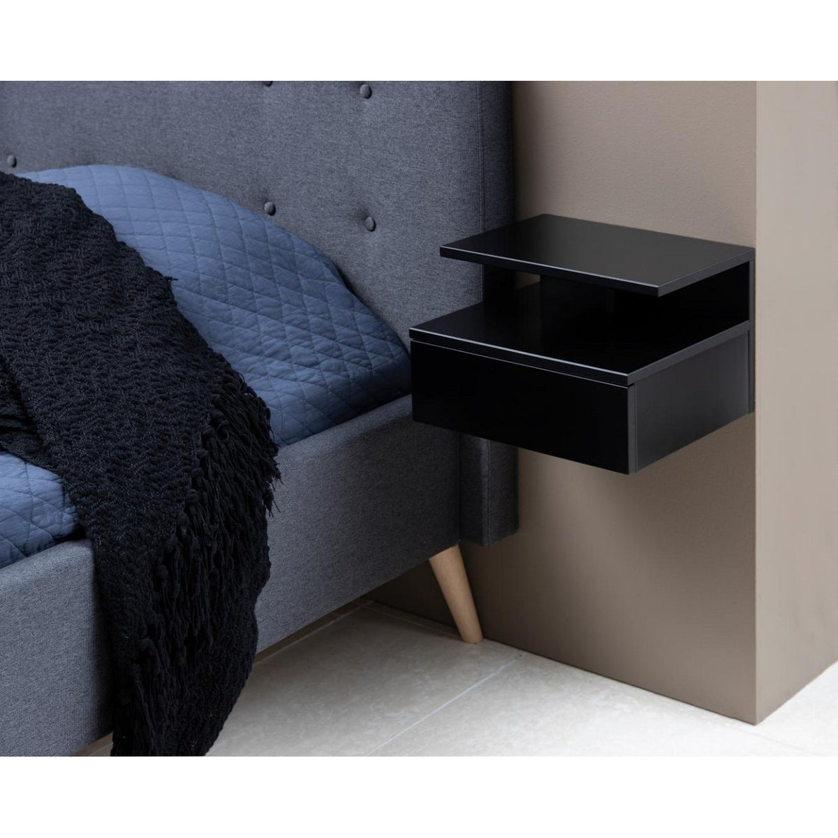 Bedside Table Ashlan - Black