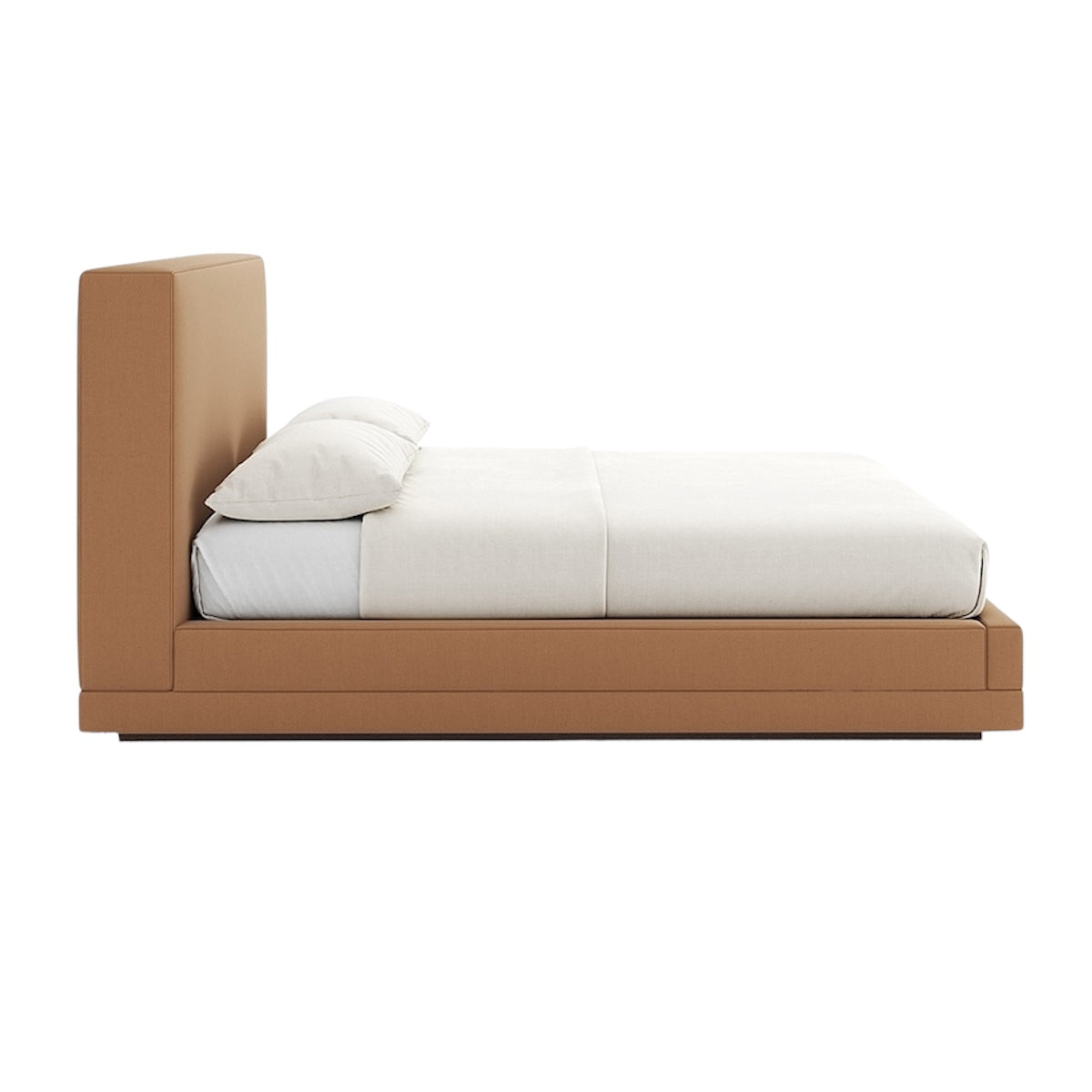 Lit Grace avec tête de lit rembourrée beige et literie blanche minimaliste