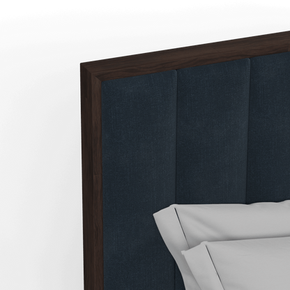 Ava gerahmtes vertikales Bett