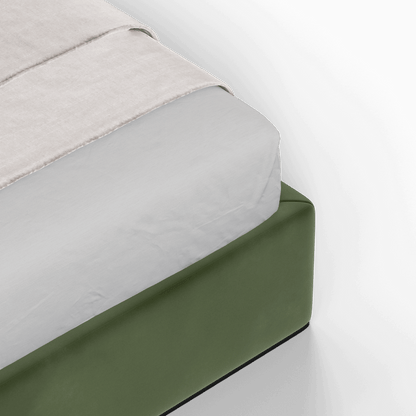 Lit double rembourré Ruby en tissu haut de gamme